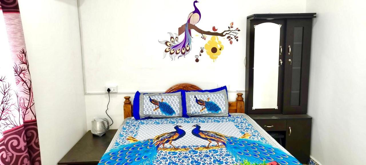 Kavieya Residency Hotel Purnankuppam Exterior photo