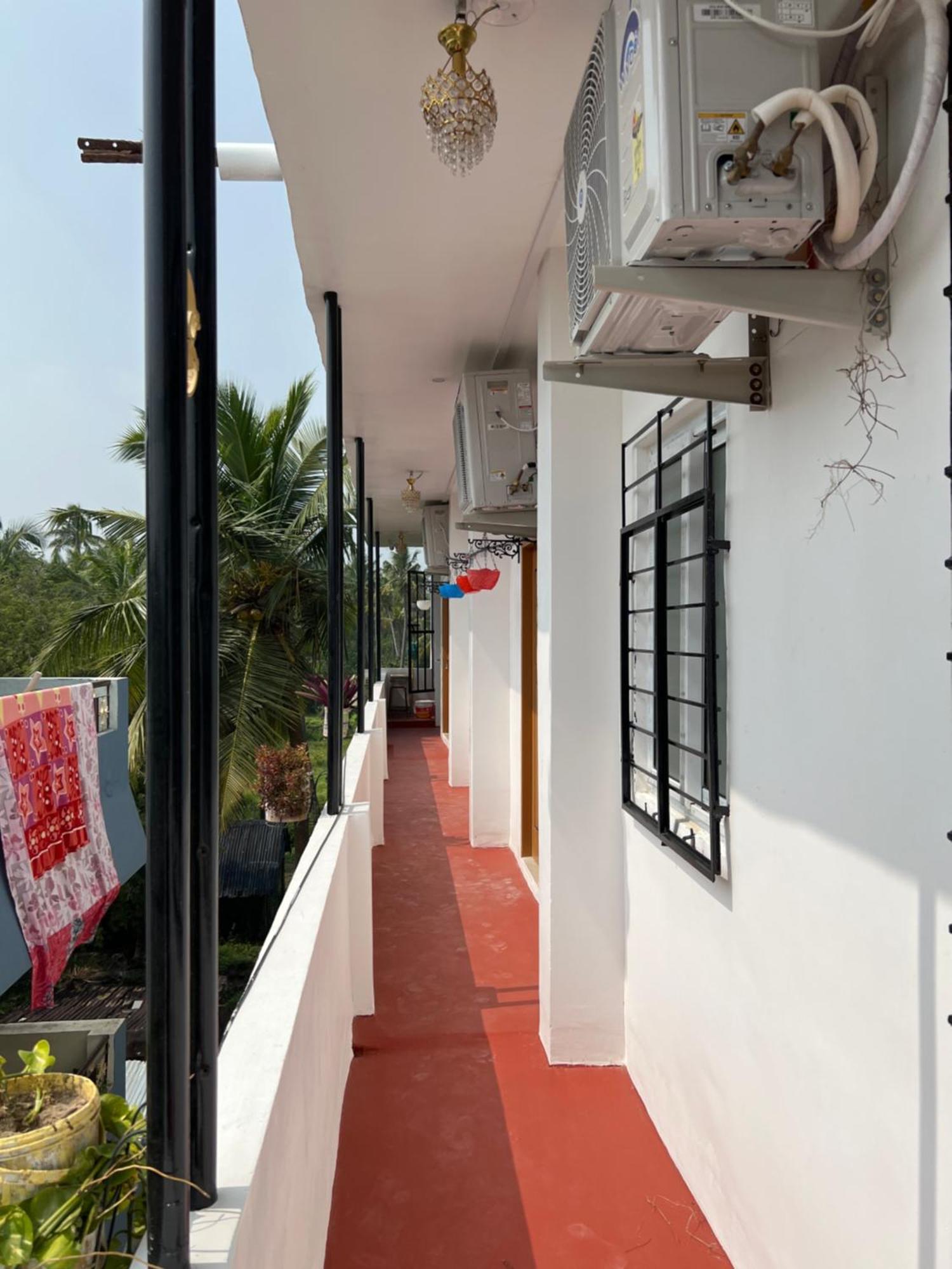 Kavieya Residency Hotel Purnankuppam Exterior photo
