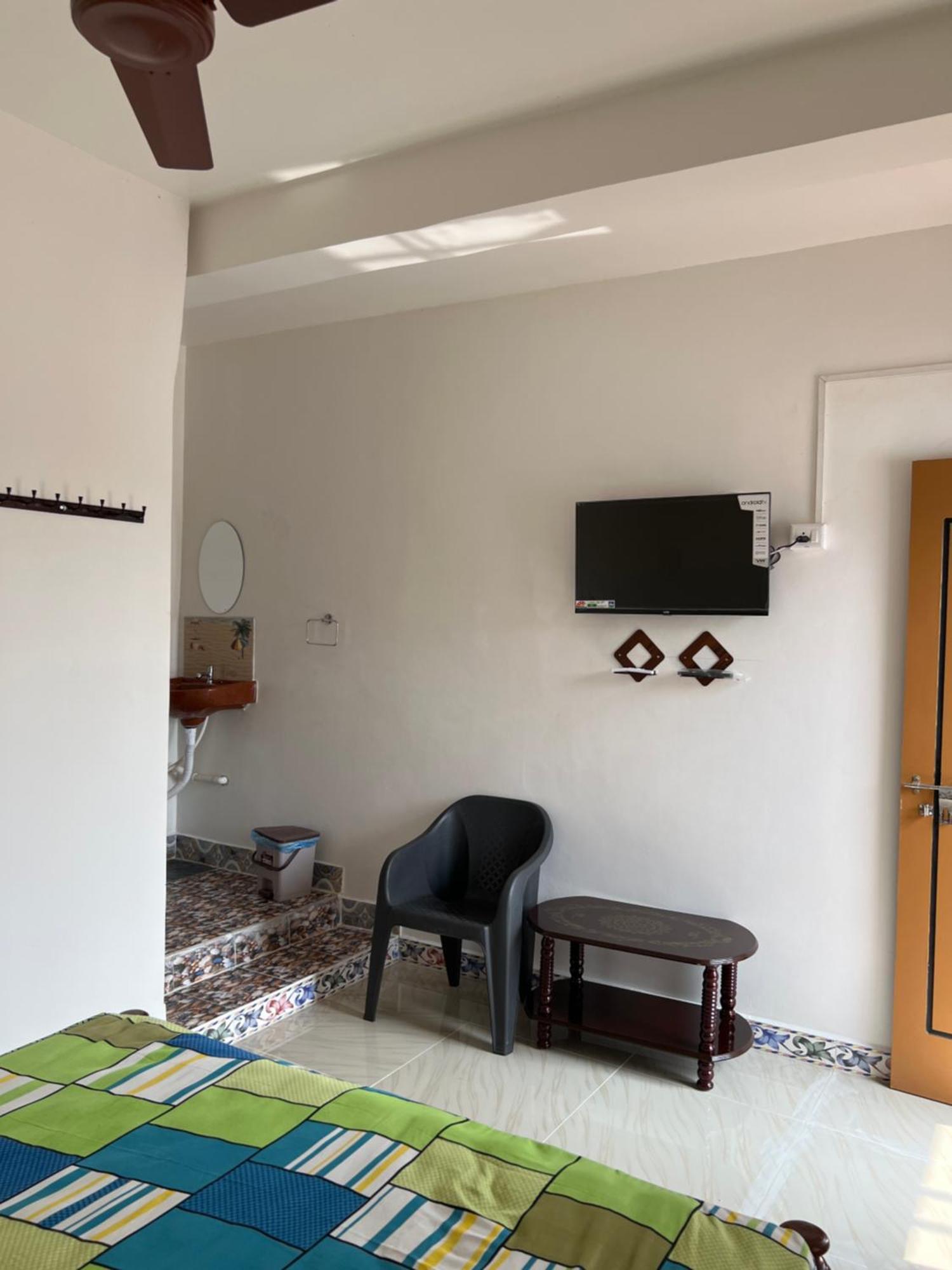 Kavieya Residency Hotel Purnankuppam Exterior photo