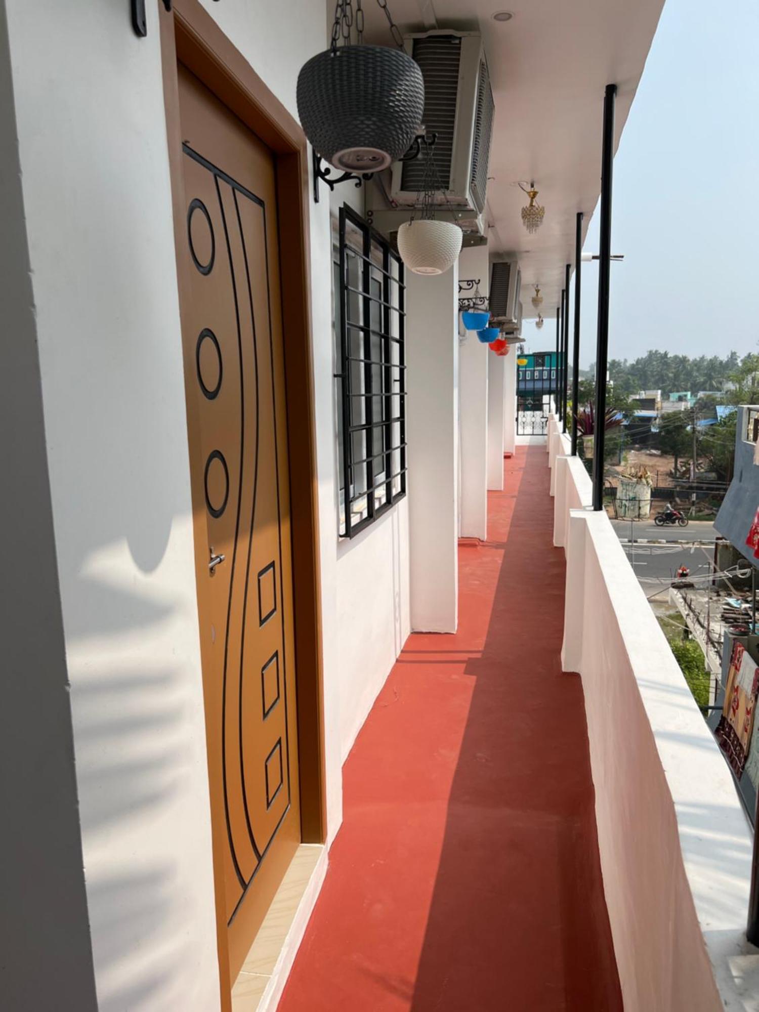 Kavieya Residency Hotel Purnankuppam Exterior photo